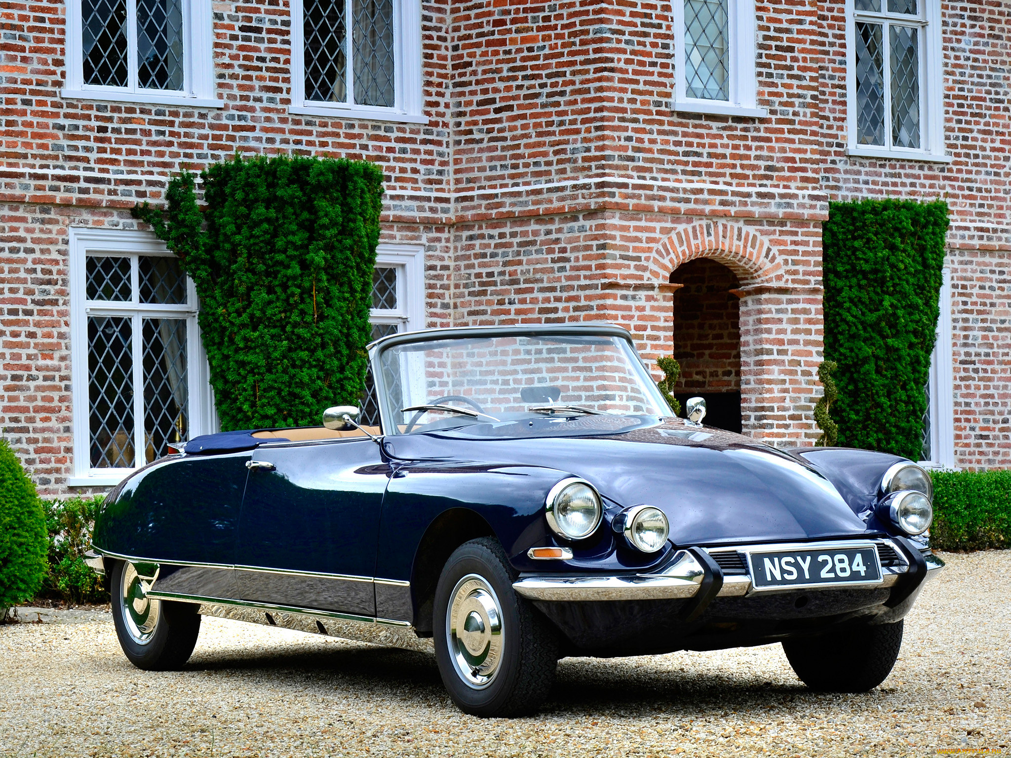 Citroen DS 19